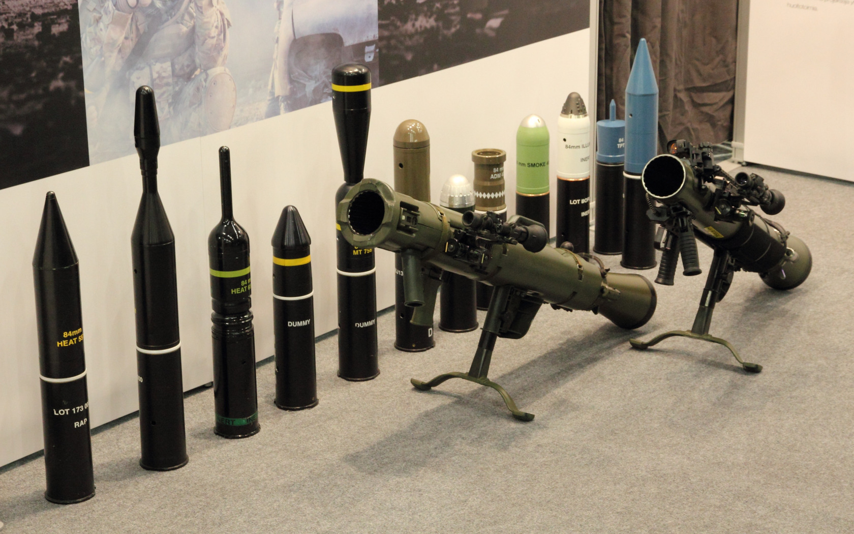 Gun Weapon Army Rifle Ammunition Show Cannon