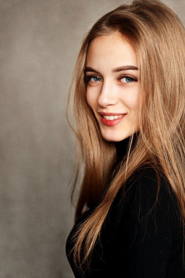 Girl Long Hair Photo Photographer Blue Eyes Model