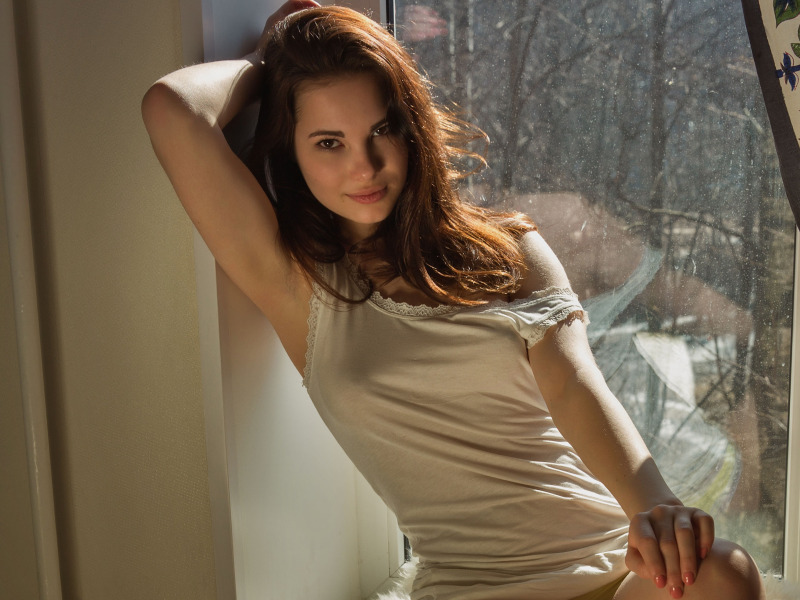 Скачать обои tree model window brunette pose looking sitting