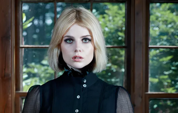 Girl Model Pretty Face Blonde Pose Portrait Lucy Boynton