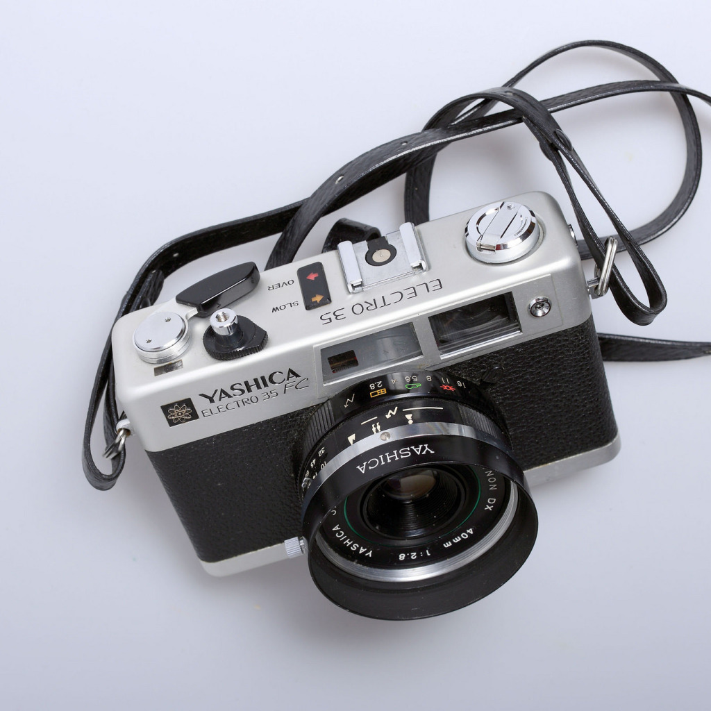 Yashica 35. Yashica Electro 35 GX. Yashica Electro 35 professional. Видеокамера Yashica.