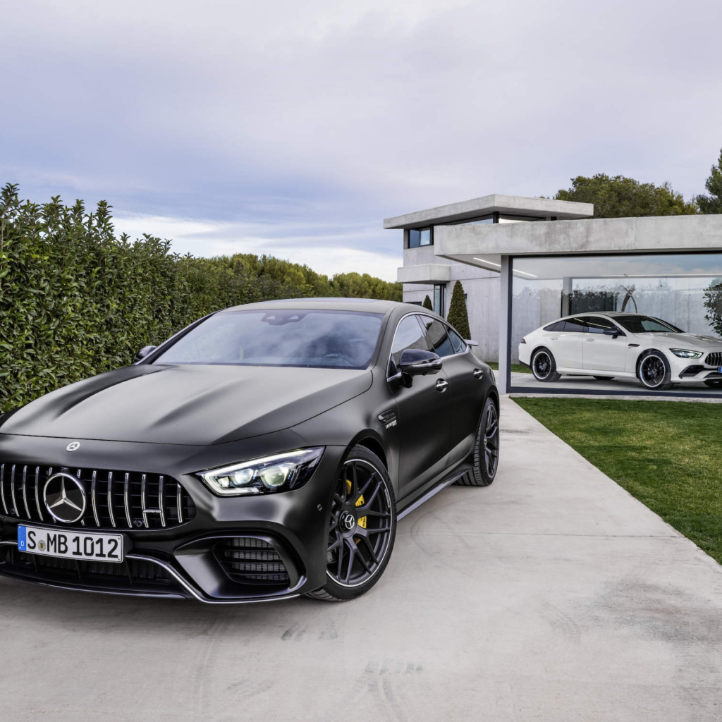 Mercedes AMG gt 4 Door