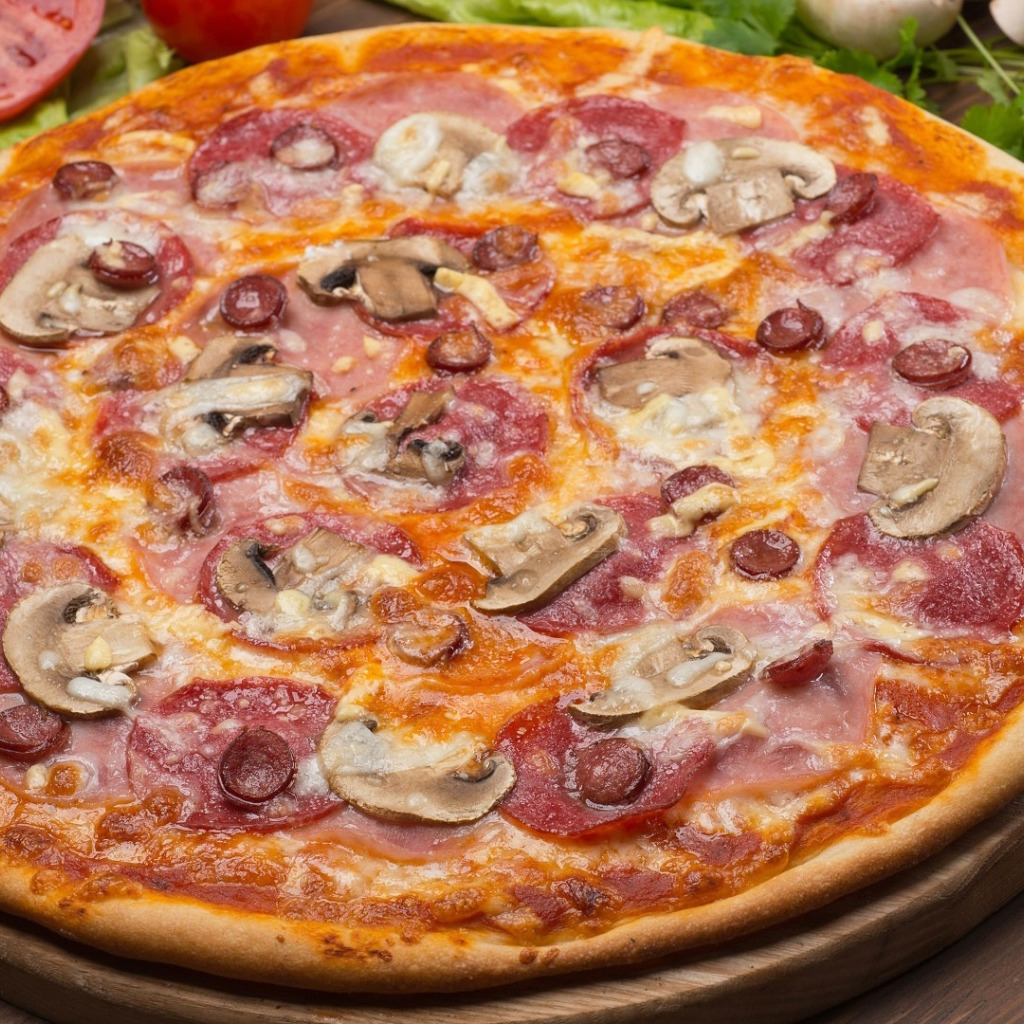 что класть в пиццу с колбасой и сыром в духовке фото 13