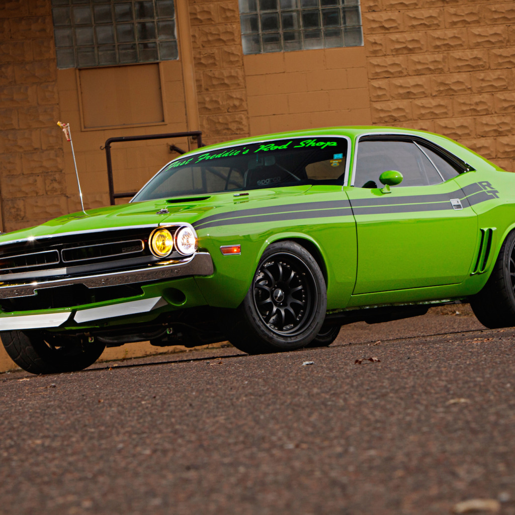 Dodge challenger wheels. Dodge Challenger.