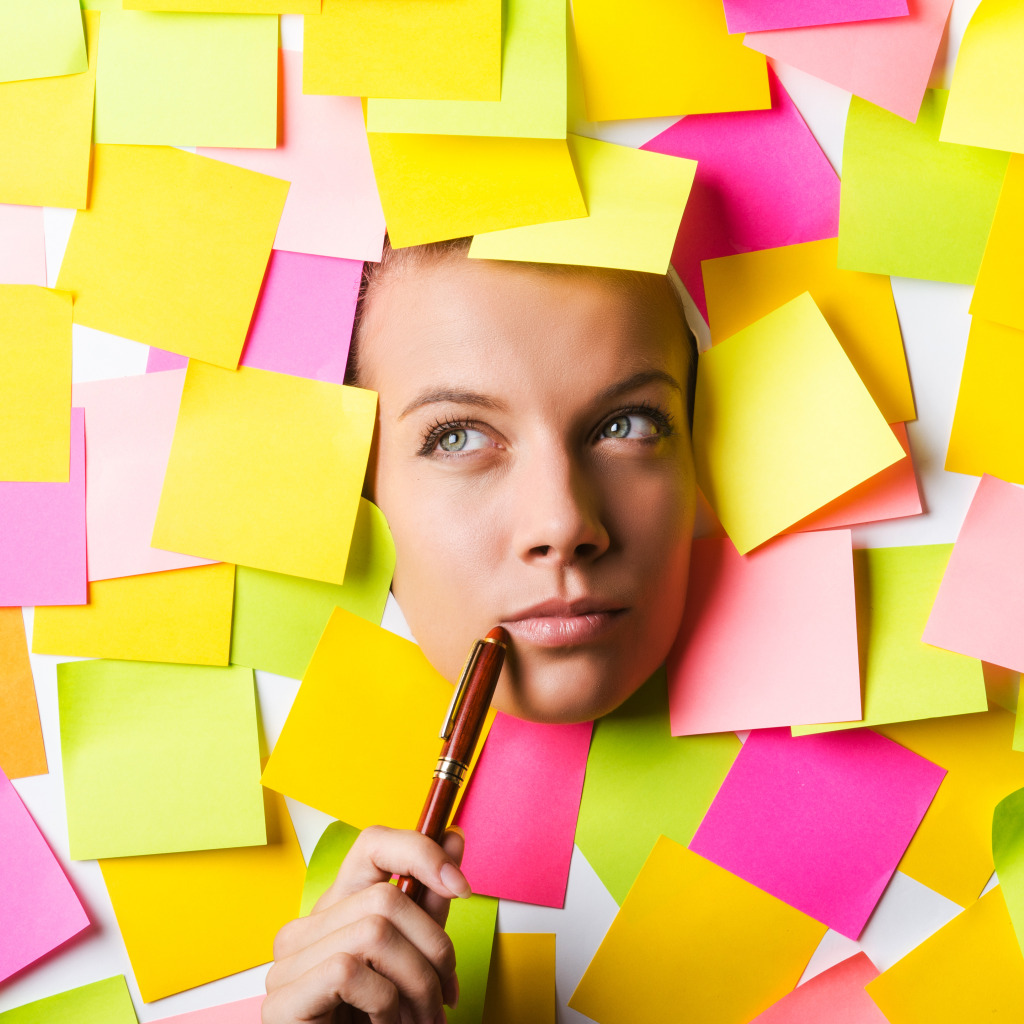 Note Pen Thinking Pieces Of Paper note-pen-thinking-pieces-of-paper