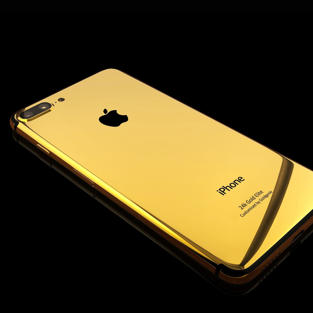 Apple iphone золотой. Айфон 12 в золотом корпусе. Золотой корпус на айфон 12 про. 7 Gold.