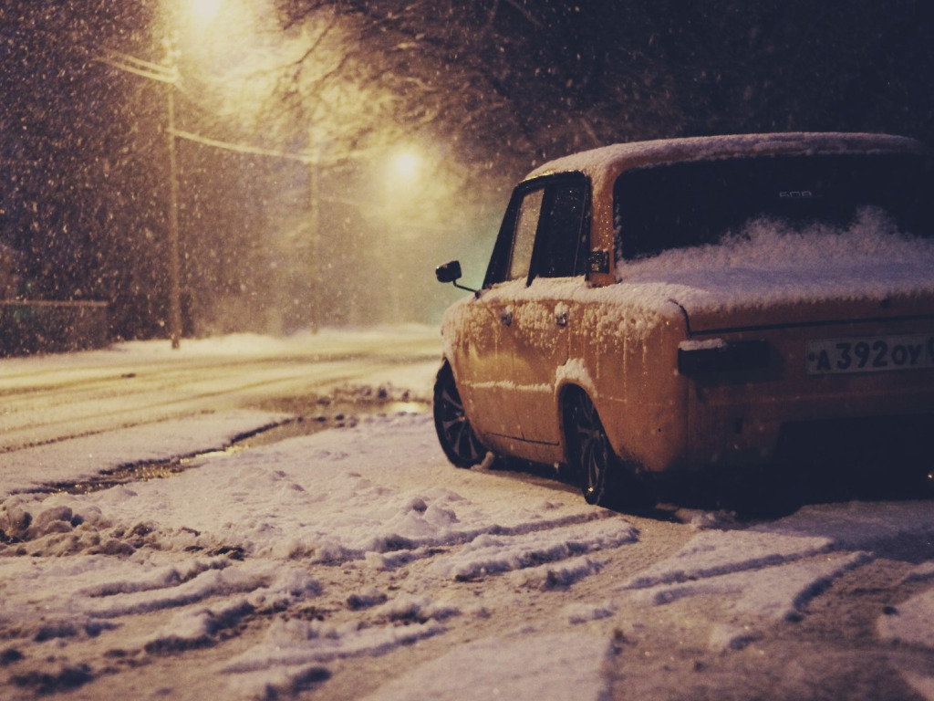 Скачать обои зима, машина, авто, копейка, auto, LADA, 2101, ВАЗ, раздел  другие марки в разрешении 1024x768