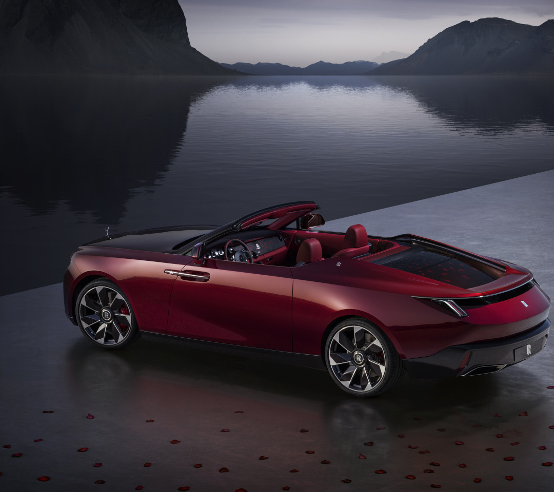 Rolls Royce Droptail Roadster. Rolls-Royce la Rose noire Droptail. Роллс Ройс Droptail новый. 2023 Rolls-Royce Droptail..