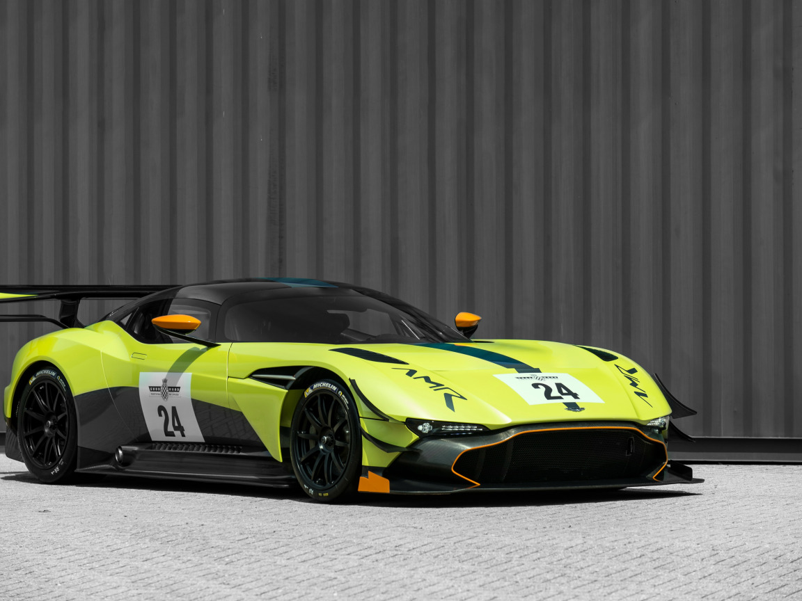 Aston Martin Vulcan 2021