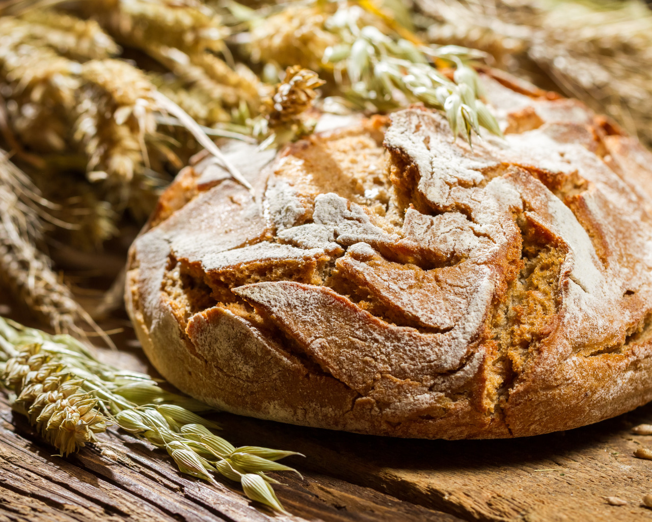 Food bread. Коврига хлеба. Аппетитный хлеб. Хлеб картинки.