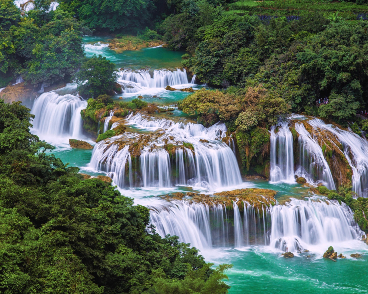 Cascade. Водопады Вьетнама. Каскад водопадов. Каскадные водопады во Вьетнаме. Флориш водопад Каскад.