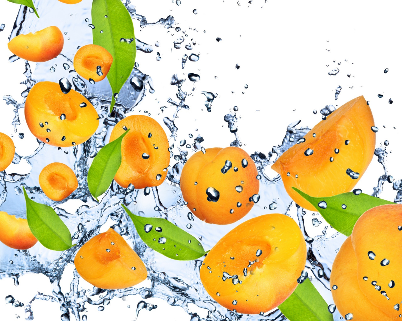 Свежесть фруктов. Фрукты в воде. Фрукты брызги. Апельсин в воде. Фрукты фон.