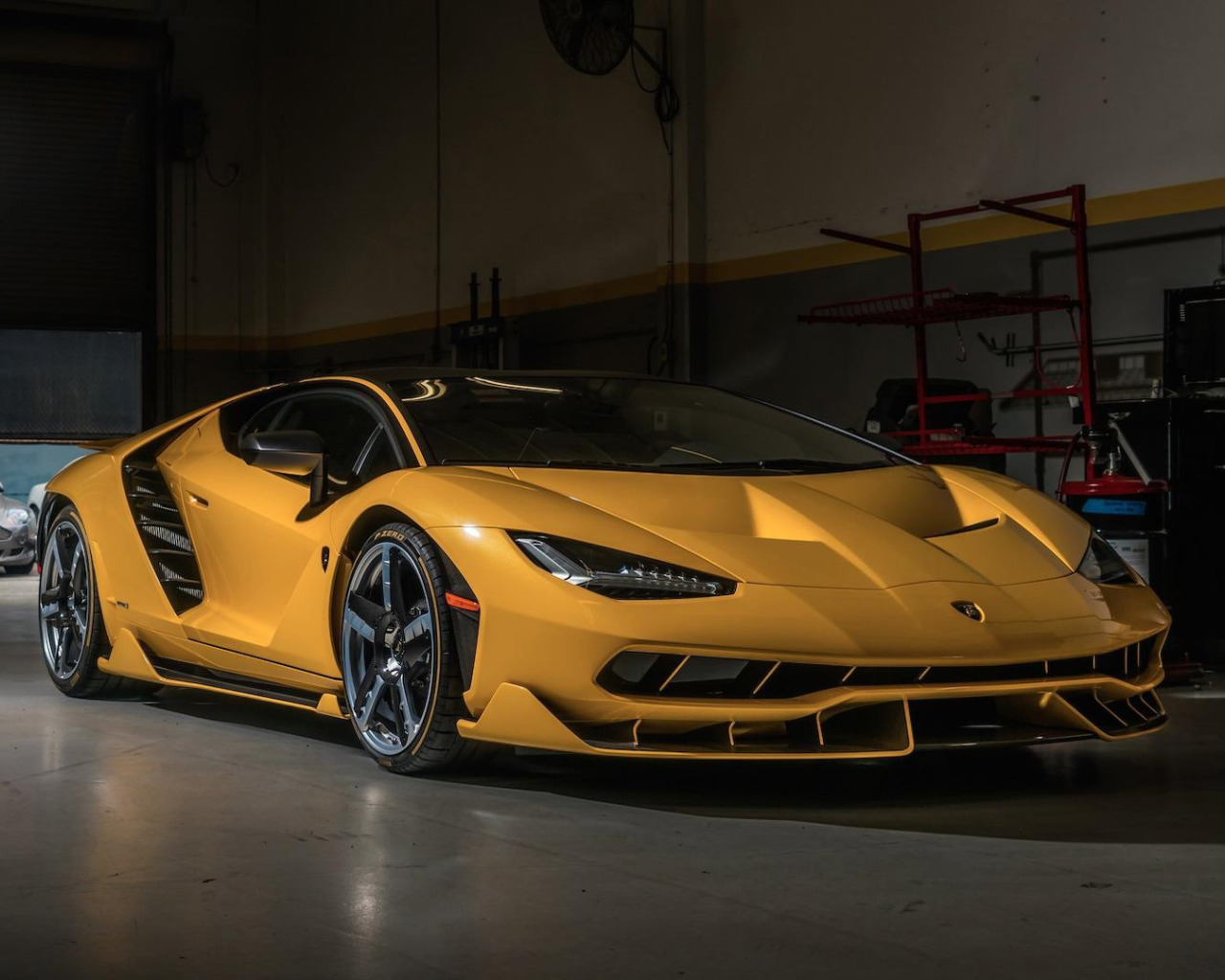 Lamborghini Centenario Р¶РµР»С‚С‹Р№