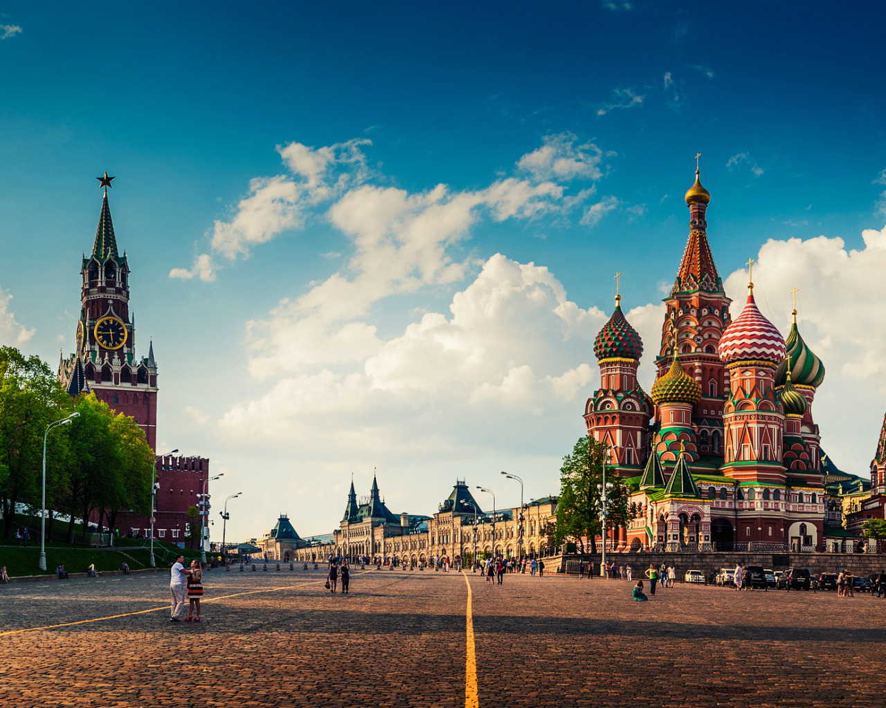 Moscow cathedral square. Москва Кремль красная площадь. Храм Василия Блаженного красная площадь. Собор Василия Блаженного панорама. Москва.