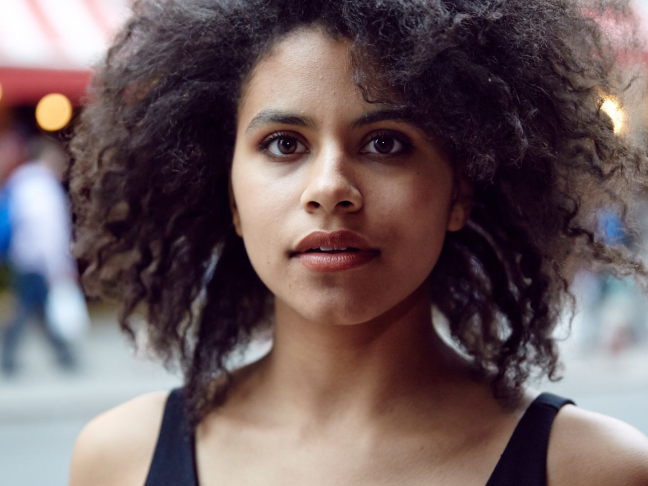 Zazie. Зази битс. Зази Битц Zazie Beetz. Зази Битц бикини.