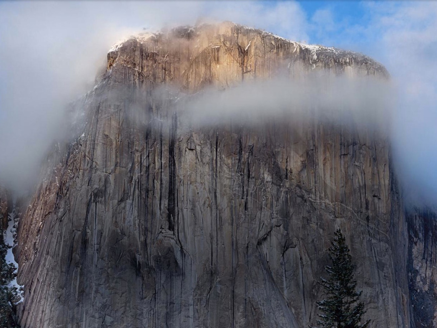 Mountain apple. Йосемити Эль Капитан. Гора Эль Капитан. Os x 10.10 Yosemite. Картинки на рабочий стол Мак ОС.