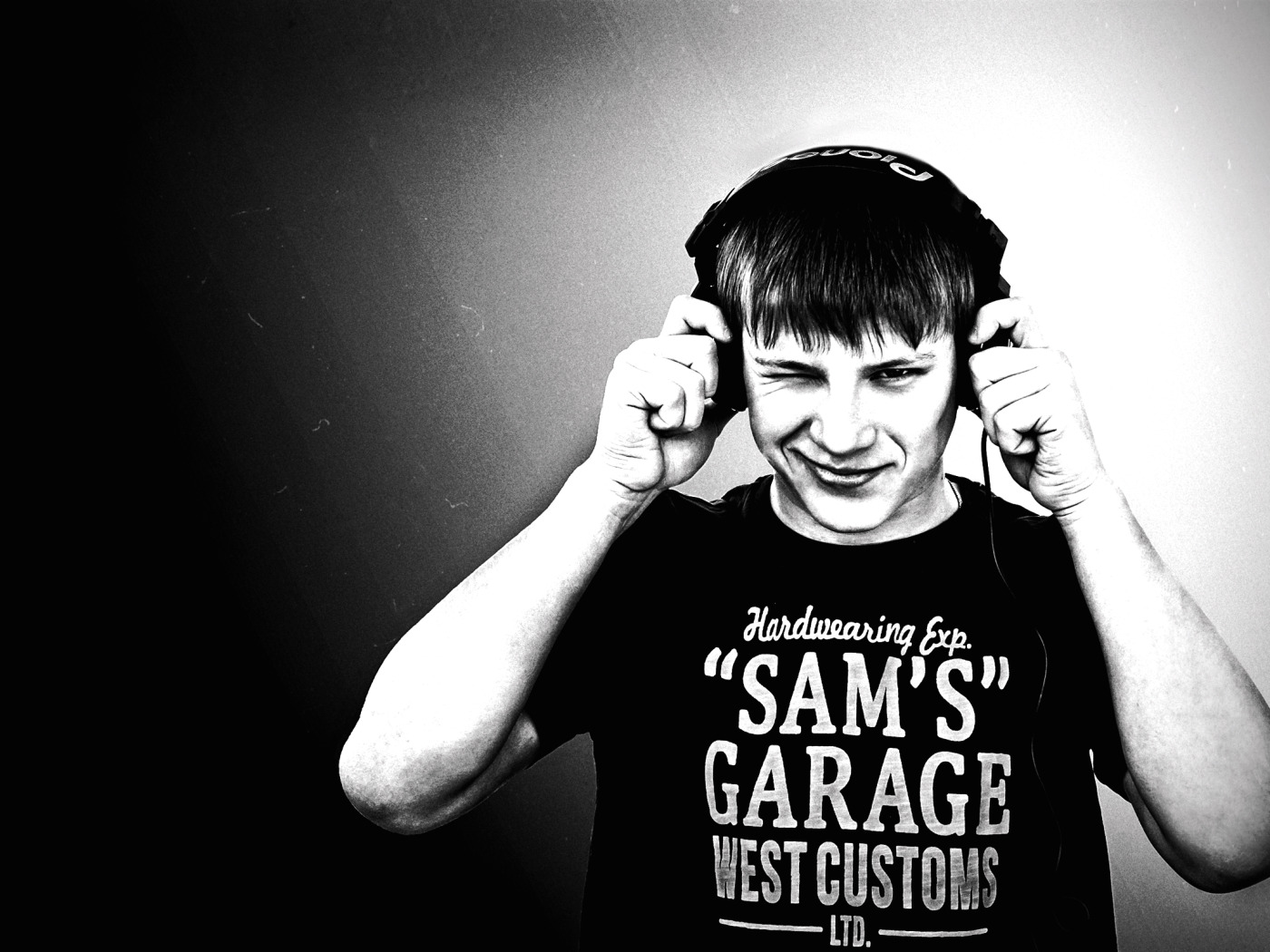 Обои с DJ Alex. Sam Garage Life.