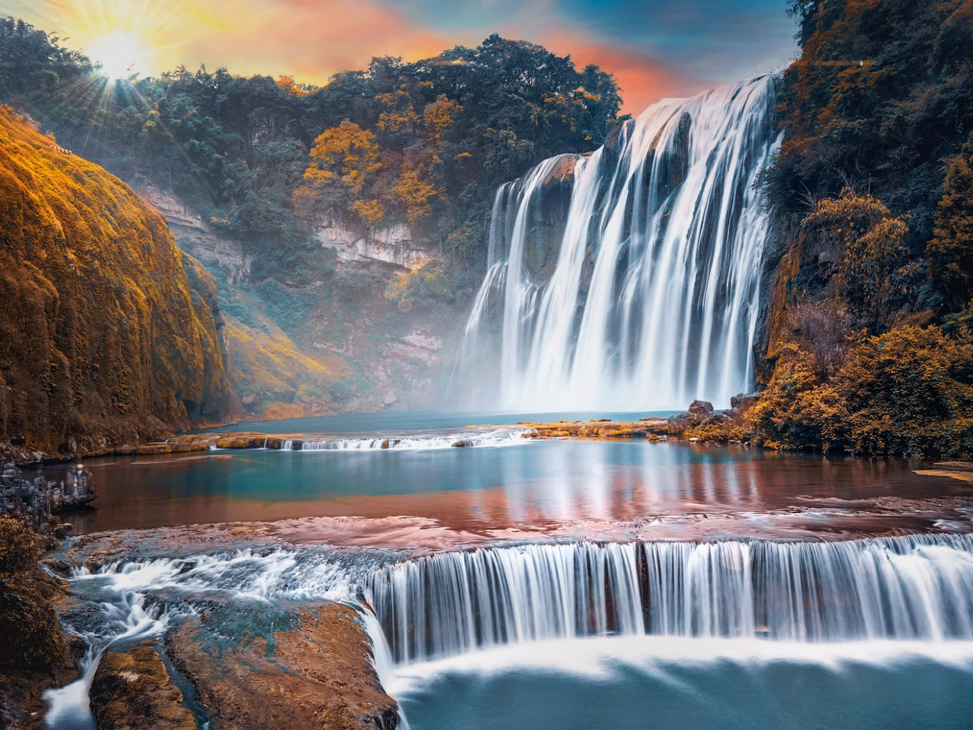 Водопад рассвет. Водопад Хуангошу. Водопад Байшуй. Красивые водопады. Водопад на рассвете.