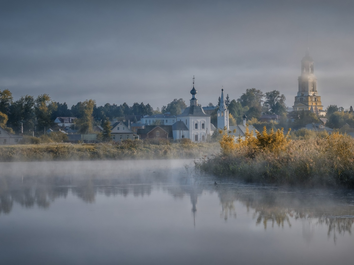 Храм в тумане Великий Новгород