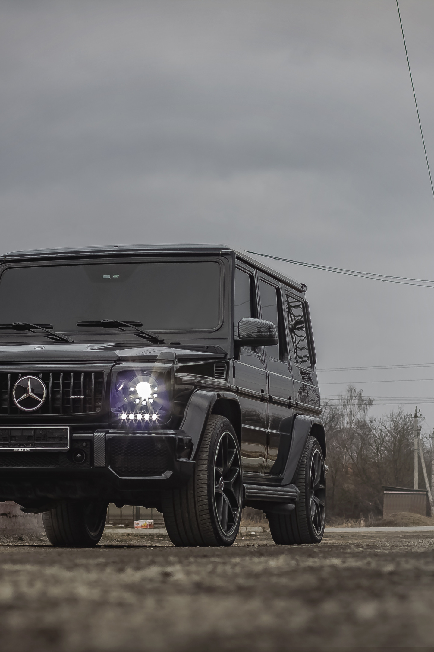 Скачать обои mercedes, банда, мерседес, amg, гангстер, бандит, криминал,  gangsta, раздел mercedes в разрешении 1440x2160