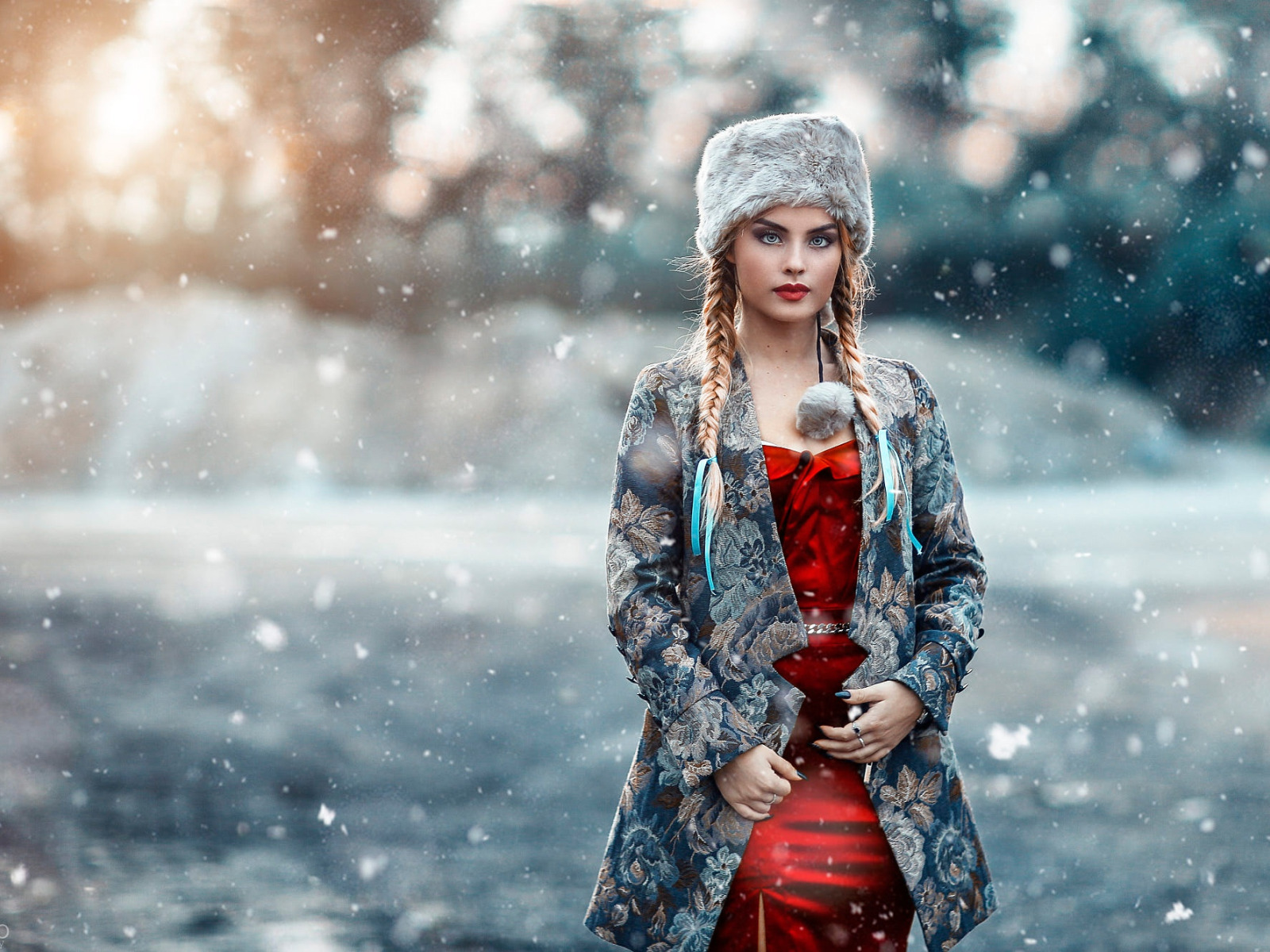 Русские новинки ру. Alessandro-di-Cicco в платье. Девушка зима. Девушка в снегу. Образ девушки в снегу.