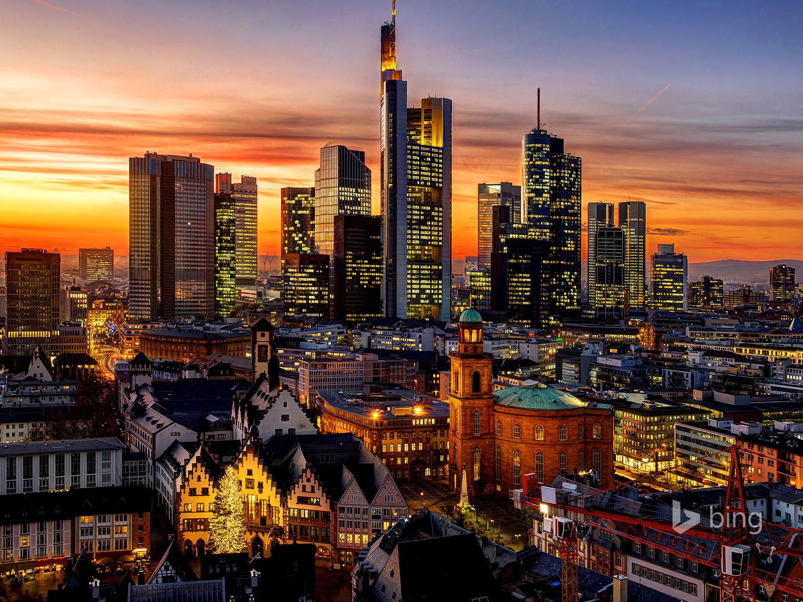 Rate germany. Франкфурт. Франкфурт-на-Майне. Франкфурт город в Германии. Frankfurt Skyline.