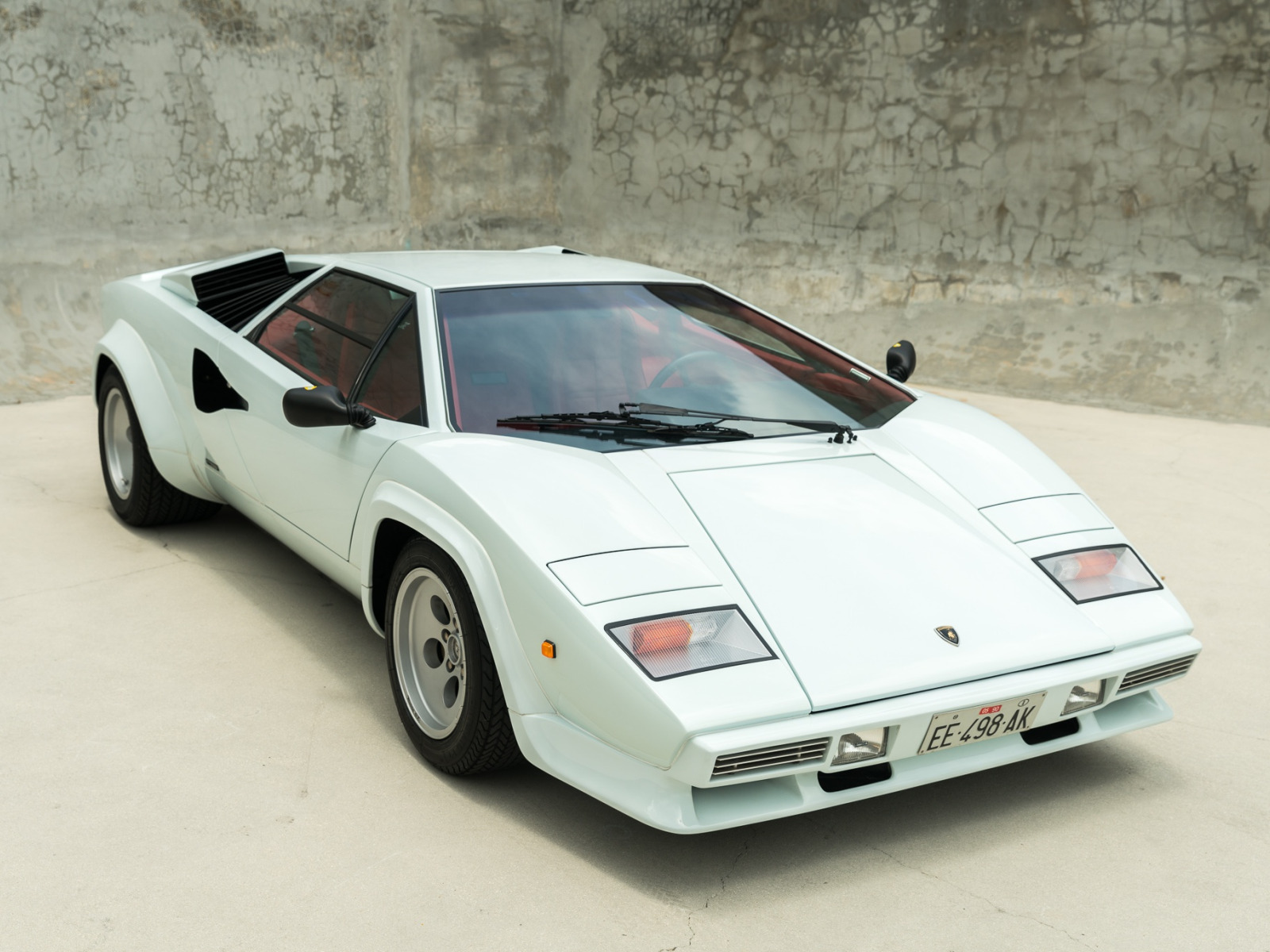 Lamborghini Countach lp5000 s