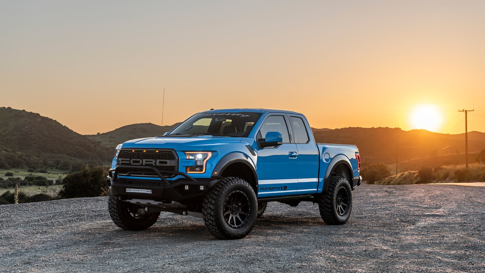 Ford Raptor Hennessey v8