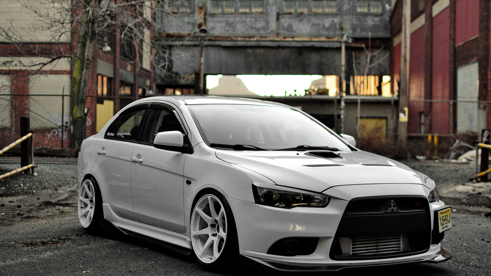 Mitsubishi Lancer затюниная