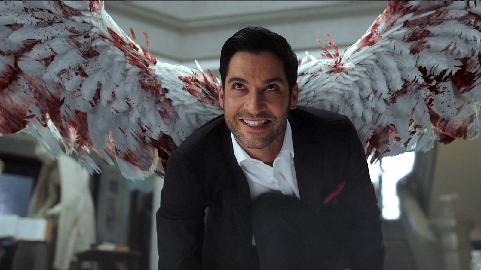 Скачать обои сериал, телесериал, Lucifer, Tom Ellis, Люцифер, Том Эллис,  Люцифер Морнингстар, раздел фильмы в разрешении 1600x900