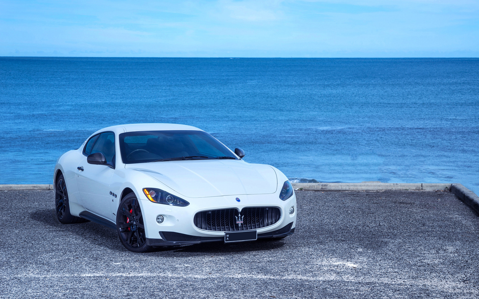 Maserati GRANTURISMO White