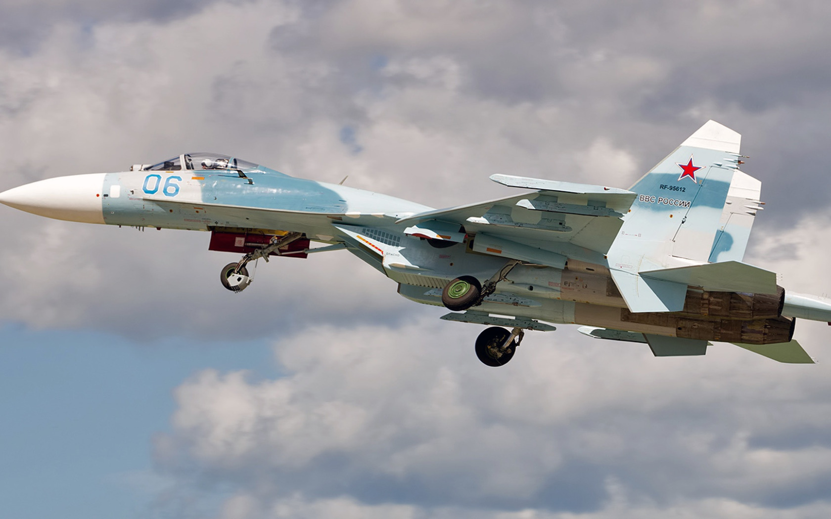 Истребители список. Су-27 истребитель - перехватчик. Су 27 сухой ОКБ. Су 27 интерцептор. Су 27 КБ.