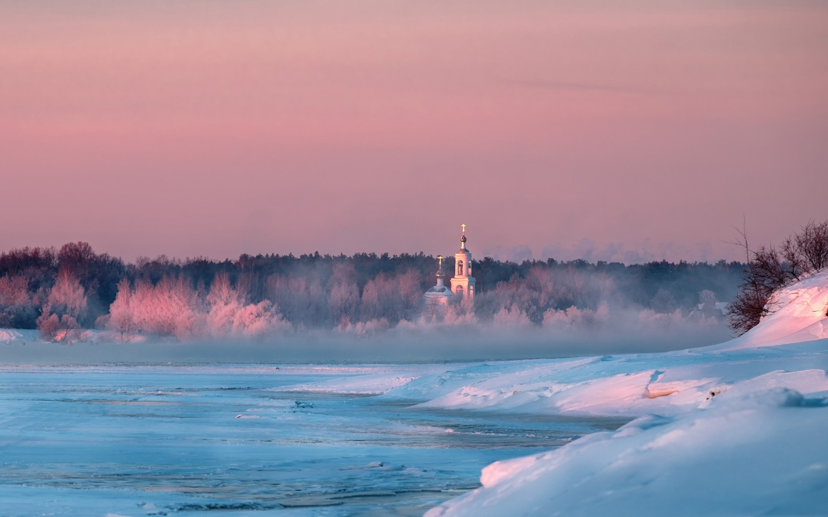 Река снег солнце