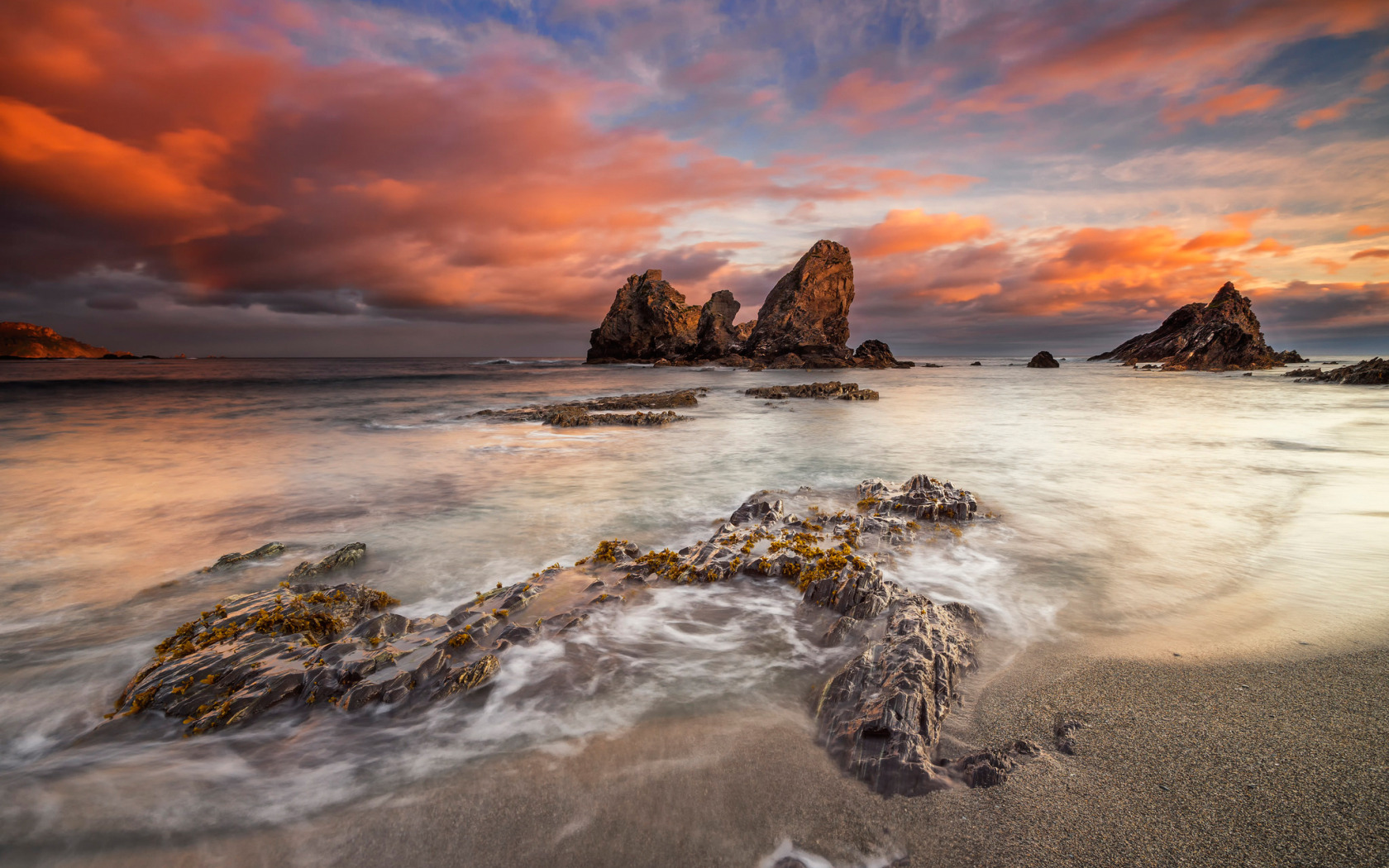 море, пляж, небо, облака, камни, скалы, Испания