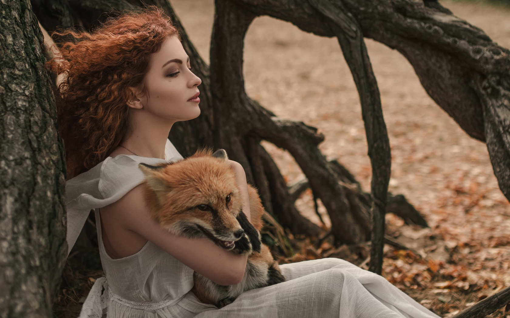 Рыжая fox. Лисавета Лис модель. Лисавета Лис модель Санкт-Петербург. Девушка и лиса.