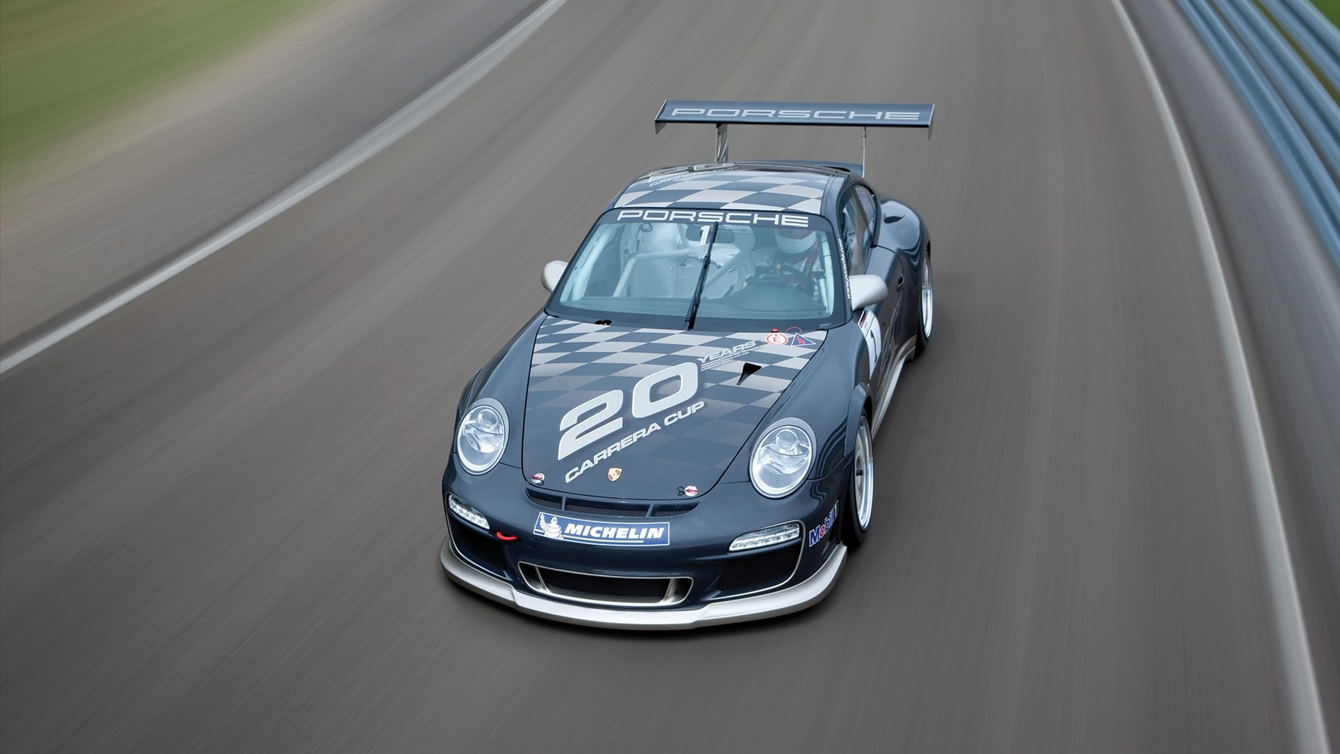 Tune sport. Порше 911 спортивный. Porsche 911 gt3 Cup. Porsche 911 gt3 2009. Gt3 Порше 2009.