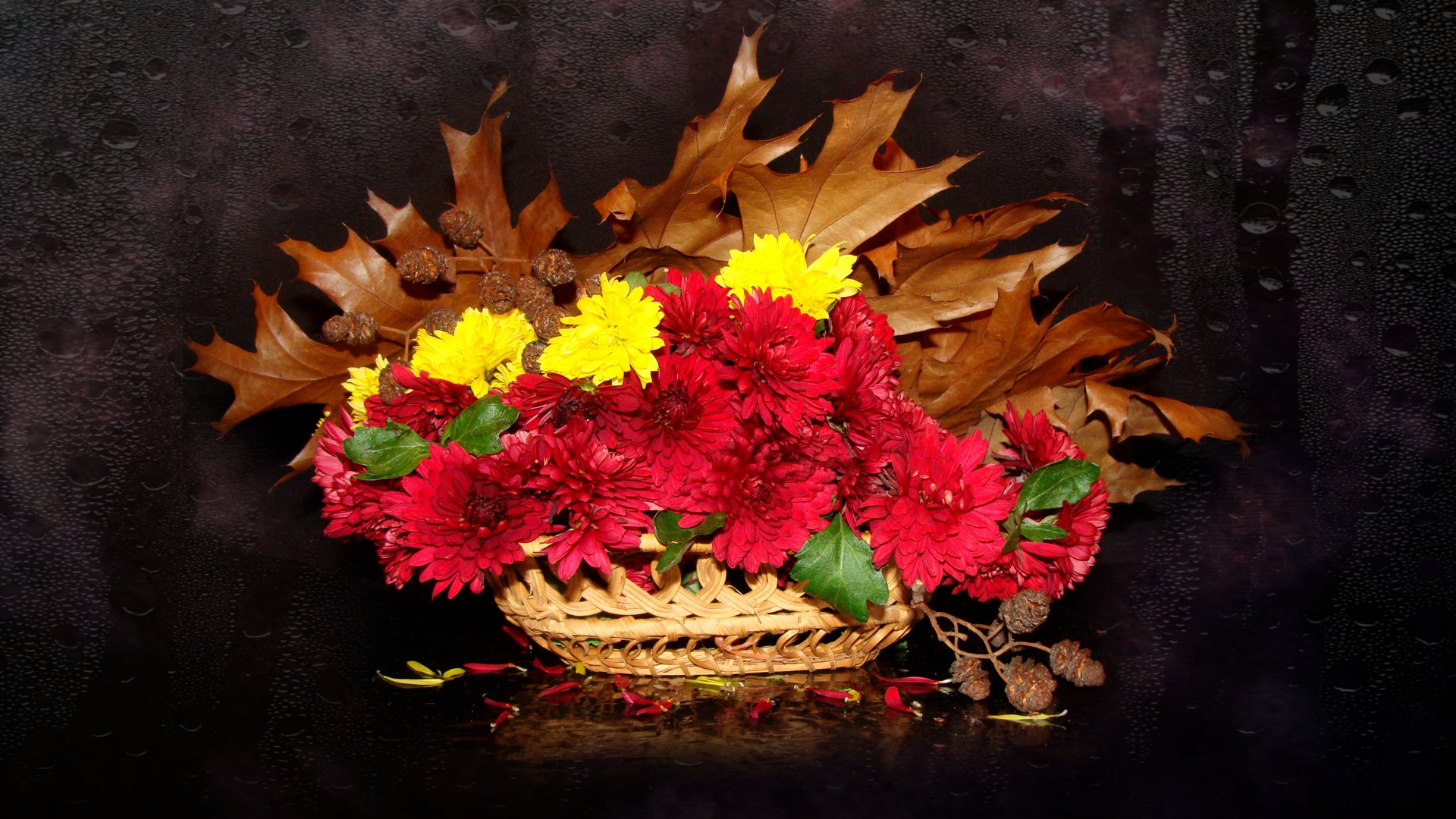 Осенние букеты песни. Букет "осенние хризантемы". Осенний букет. Красивые осенние букеты цветов. Букет осенних листьев.