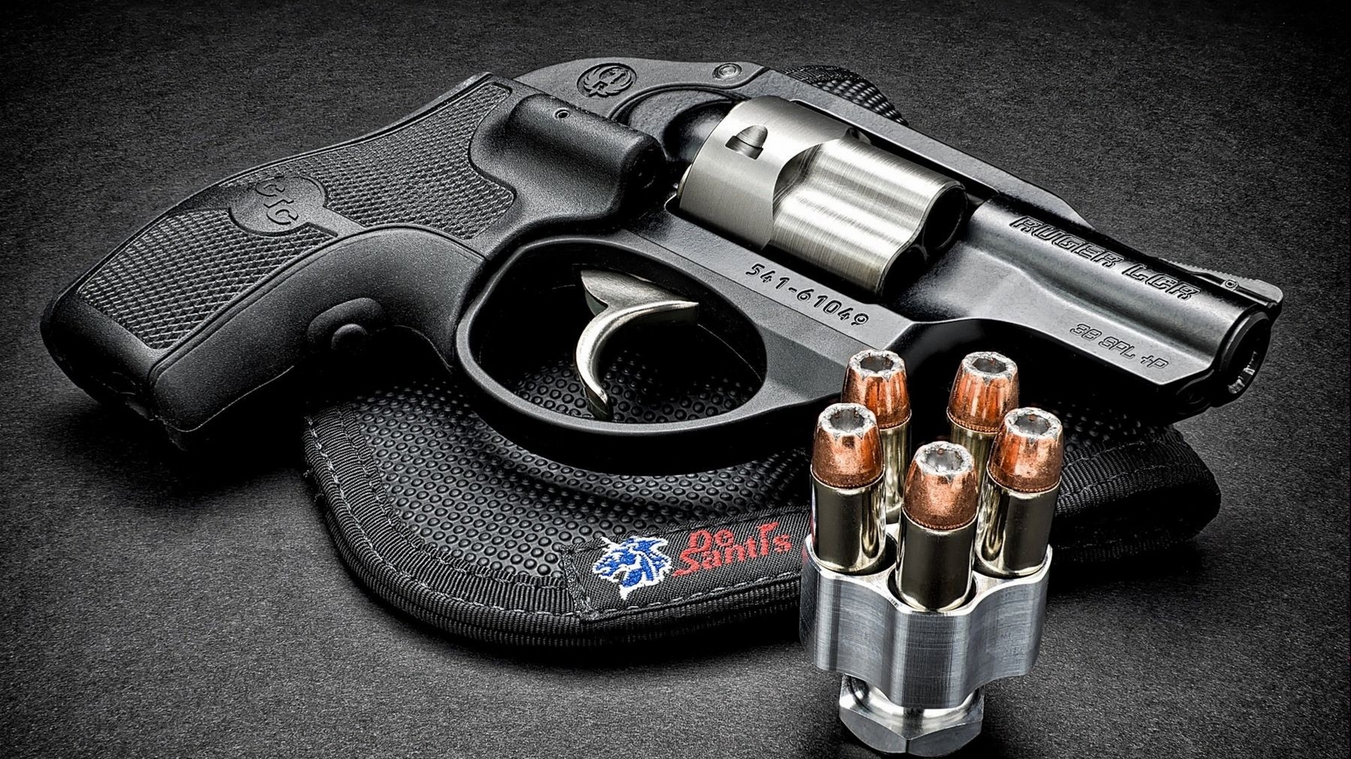 Под gun. Револьвер Ruger LCR. Револьвер Ruger LCR X. Револьвер Ruger 22. Револьвер Ругер 8 патронов.