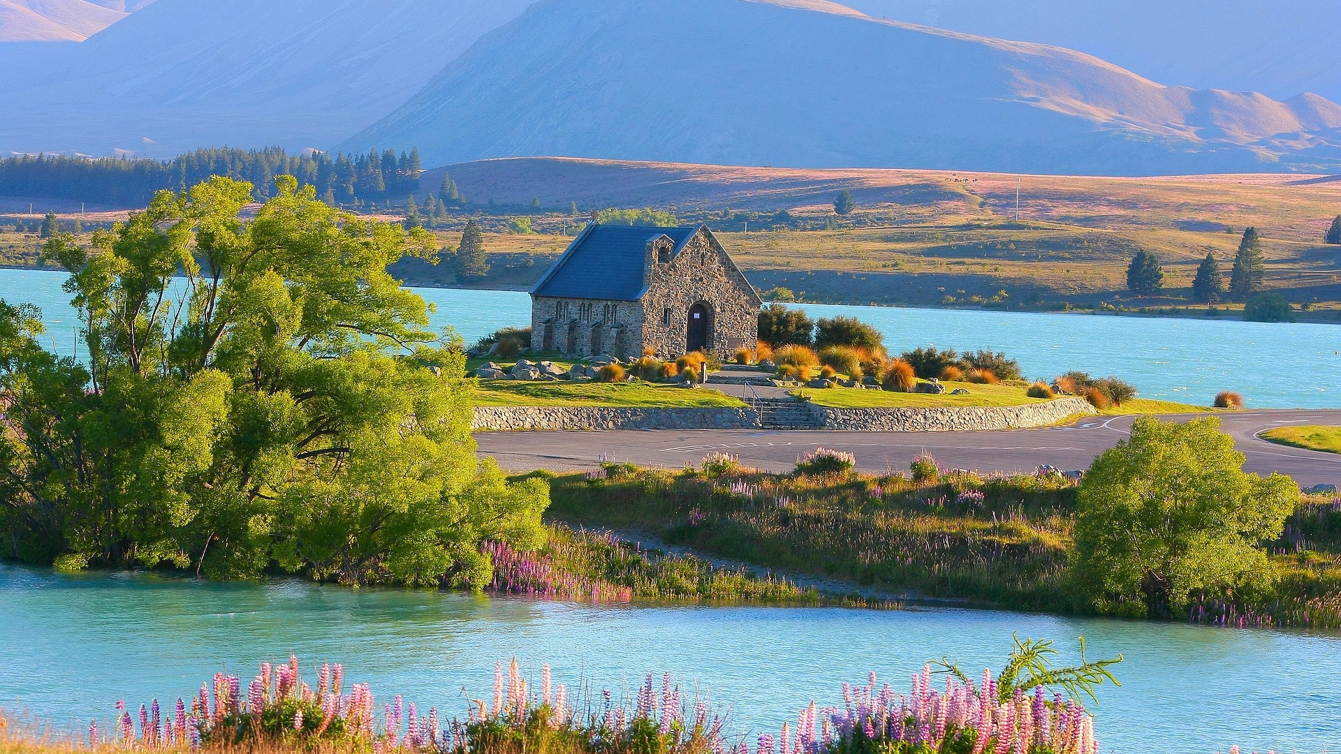 Озера новой Зеландии. Пейзажи новой Зеландии. Новая Зеландия достопримечательности. Новая Зеландия фотографии природы.