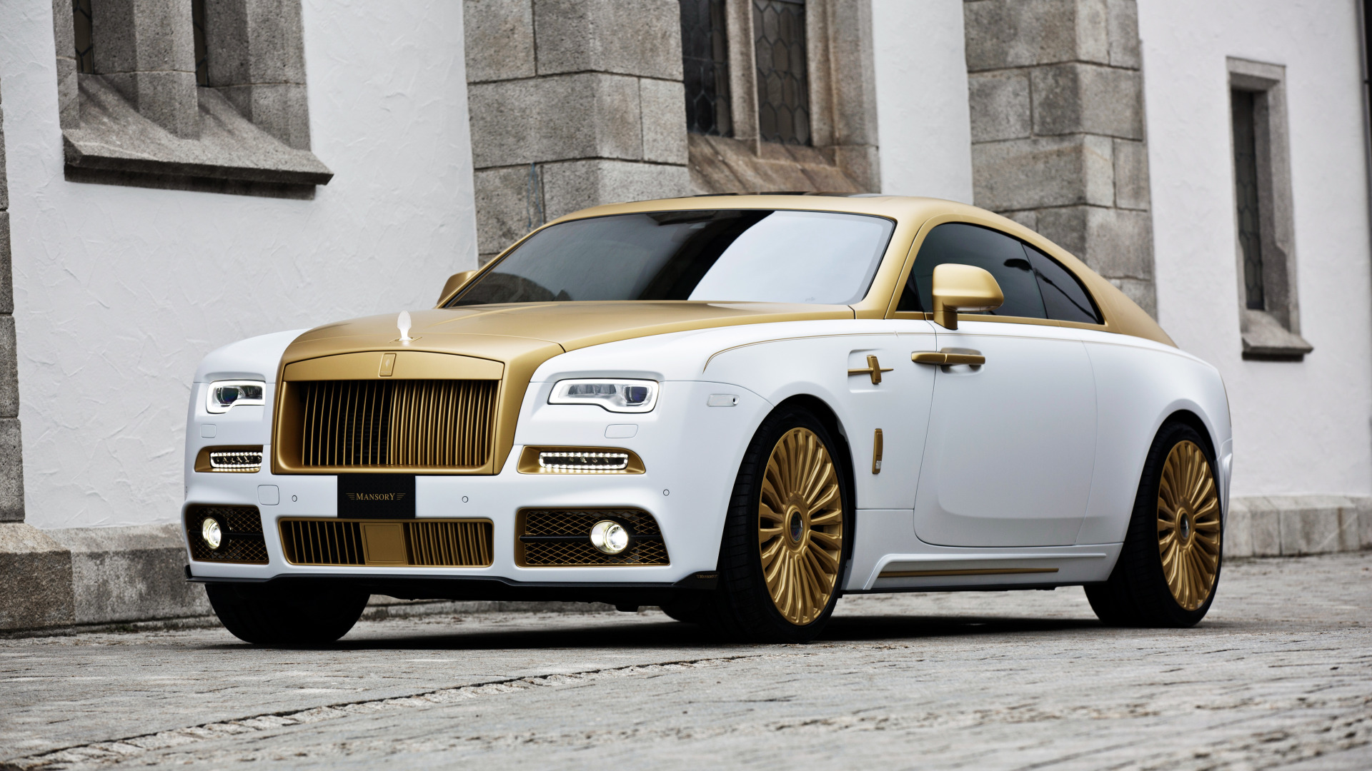 Mansory Rolls Royce Wraith золотой