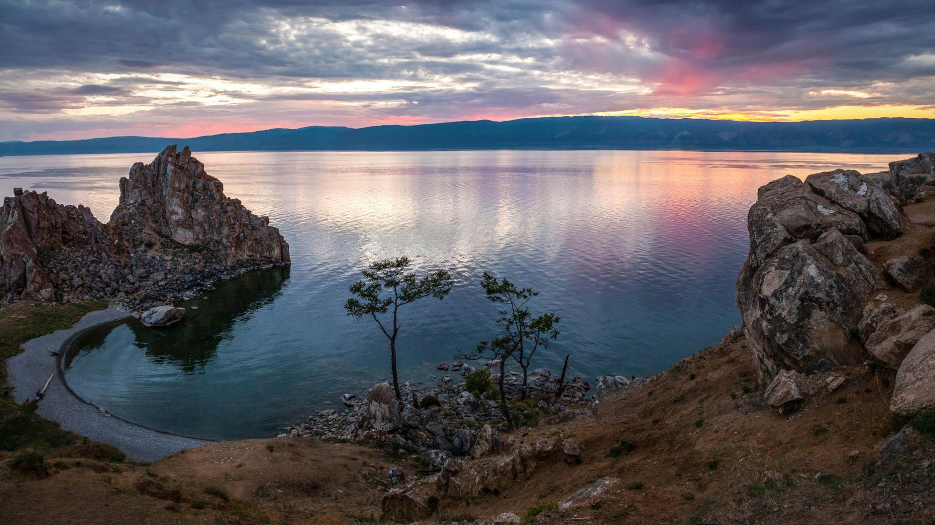 Скала Шаманка Бурятия