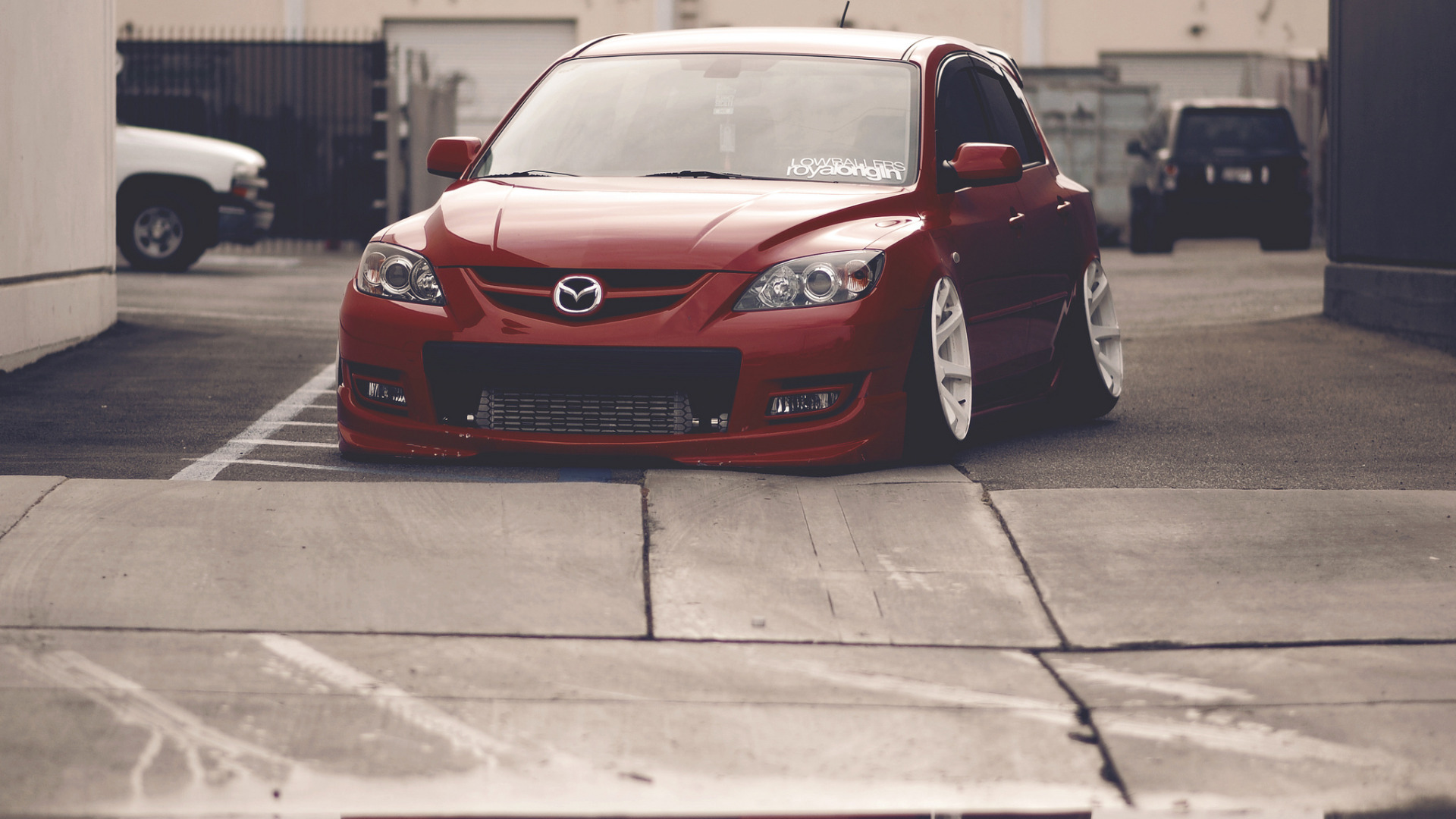 Mazda 3 BL stance