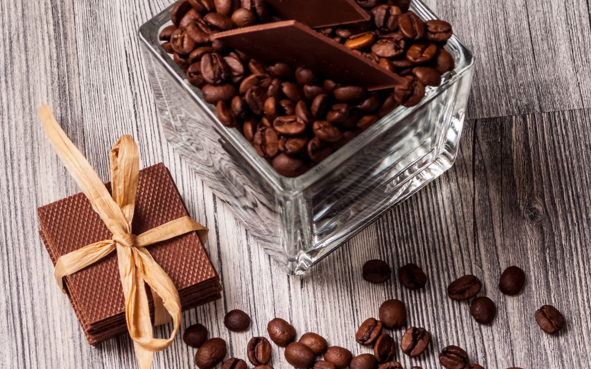Зерна шоколада. Кофейные зерна. Кофе и шоколад. Конфеты кофейные зерна. Шоколадные конфеты с кофейными зернами.
