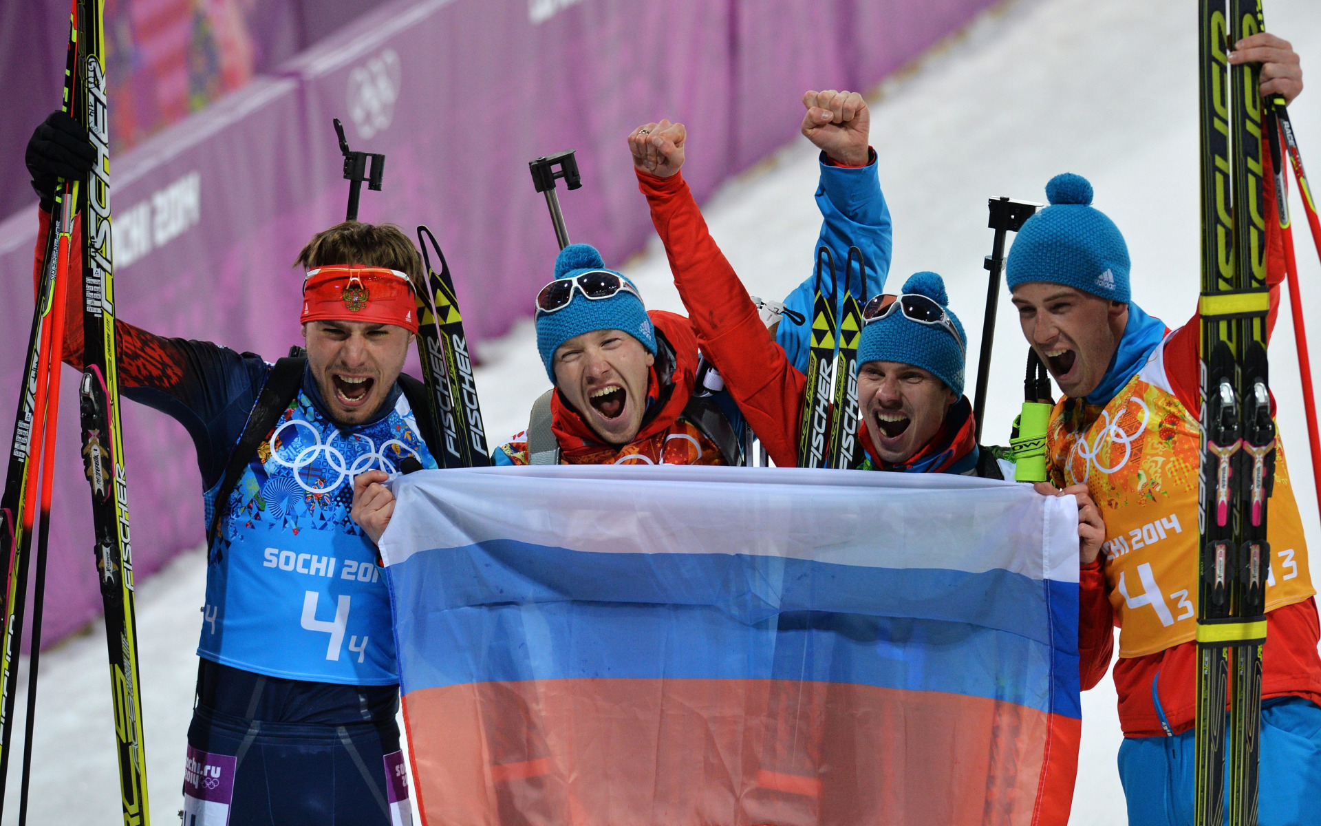 Александр Легков Сочи 2014 награждение