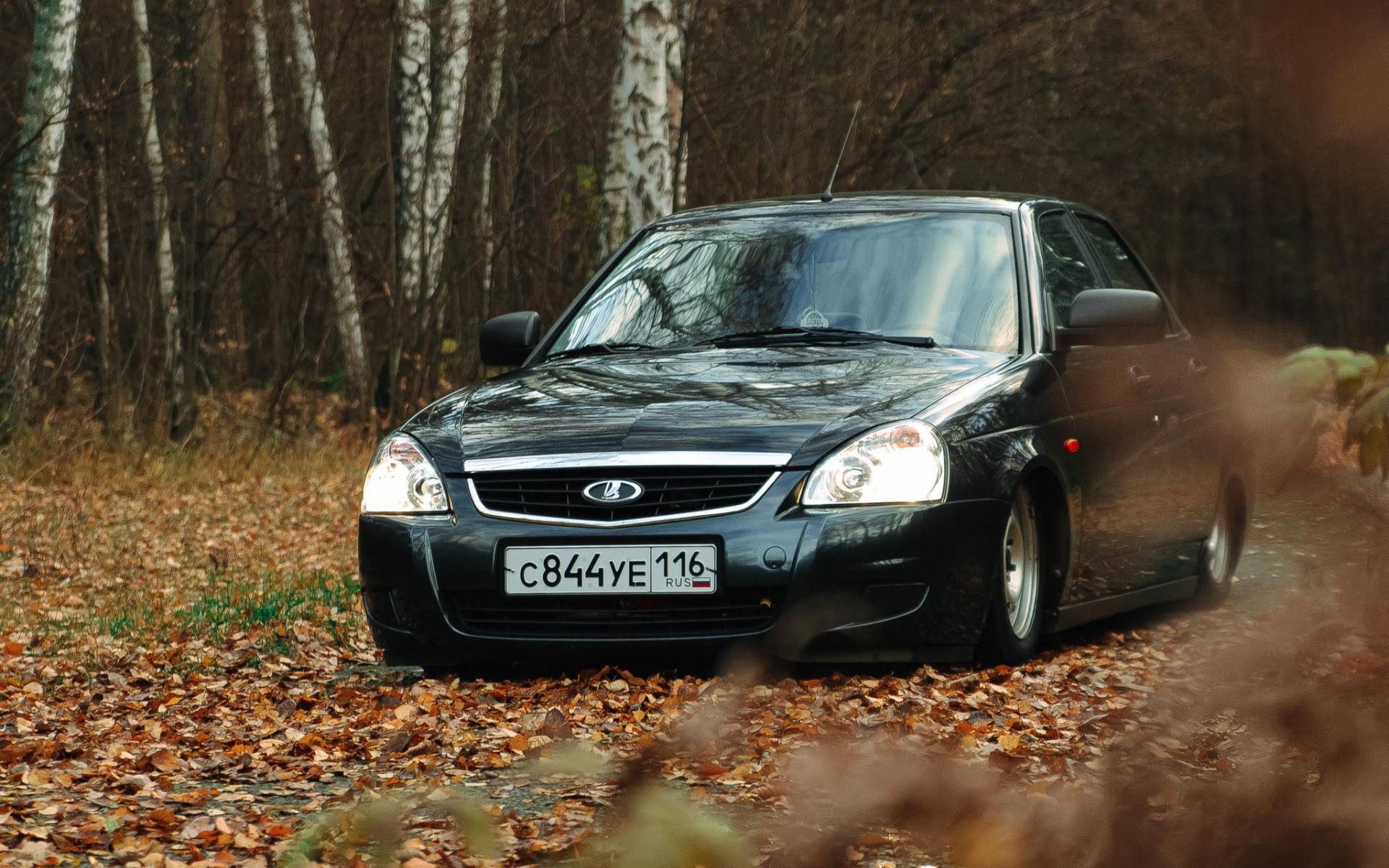 Обои машины лады. Lada 2170. Лада Приора 2170 черная. Лада Приора 2170 БПАН.