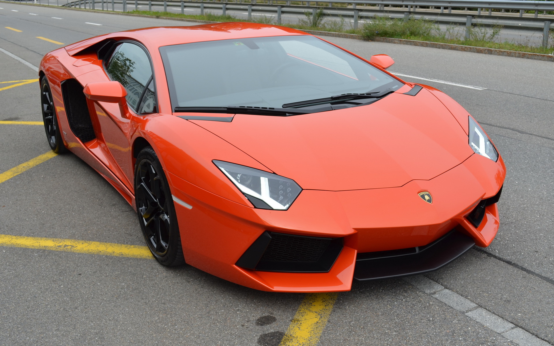 Lamborghini Aventador lp700 4 Black Wallpaper