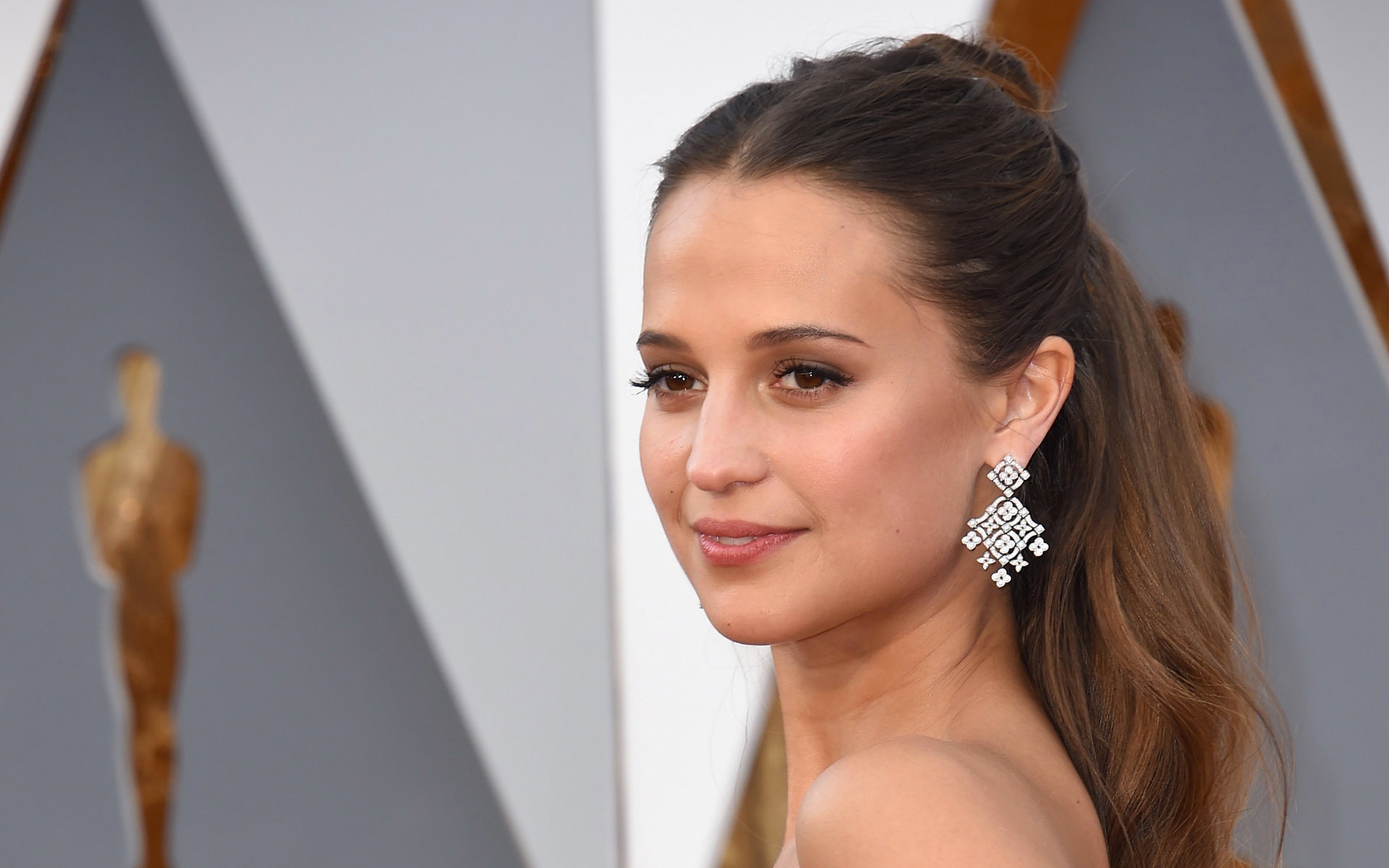 Актриса алисия. Алисия Викандер. Аселия dbrfylth. Алисия Викандер Alicia Vikander. Шведская актриса Алисия Викандер.