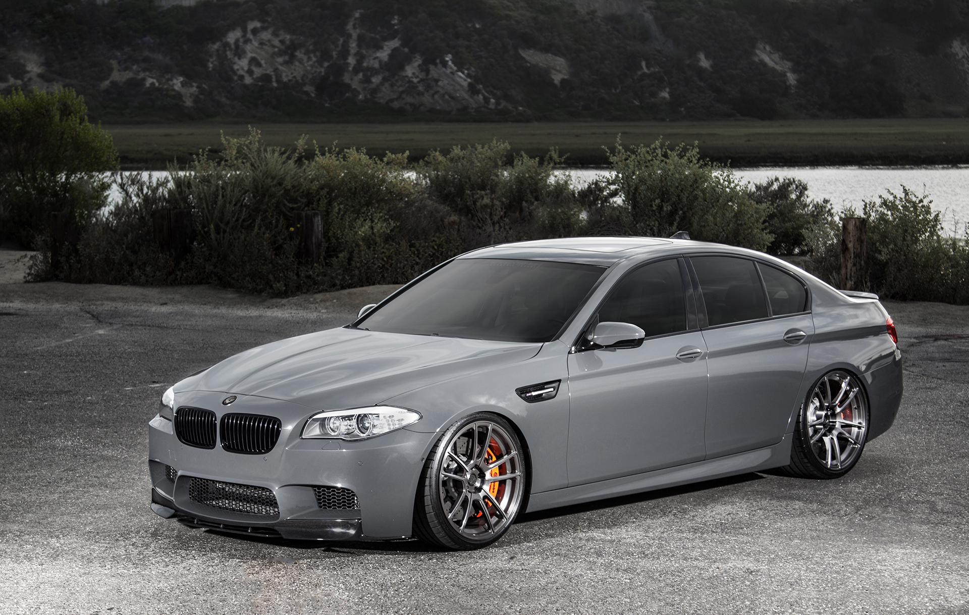 BMW f10 m5 White auto