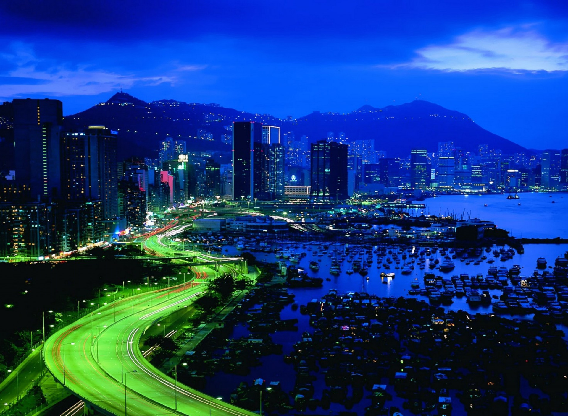 Самые классные города. Гонконг. Рио де Жанейро небоскребы. Ночной город. Красивый город.