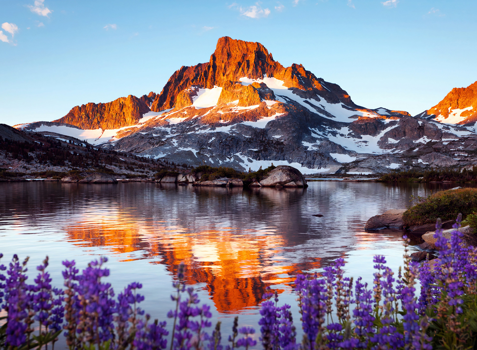 Красота гор окружающий мир 2 класс. Аляска горы цветы. Яркая природа. Красивый пейзаж. Прекрасные пейзажи природы.